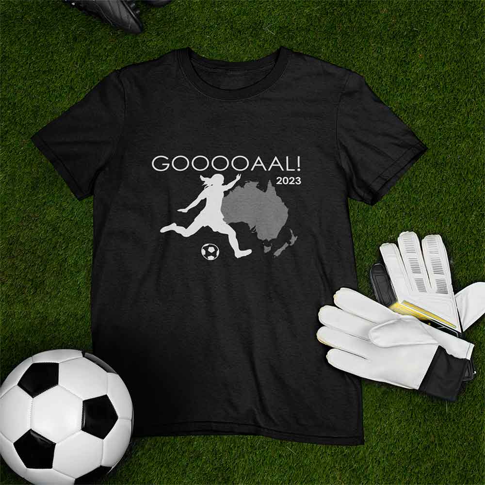 Womens and Girls Running Kick for Goooal 2023 Soccer Unisex Softstyle T-Shirt